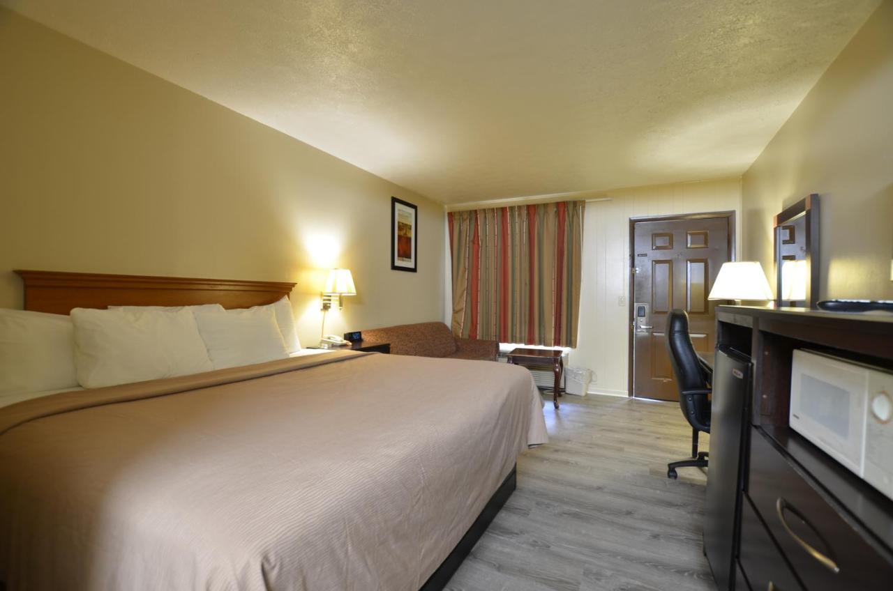 Travelowes Motel - Maggie Valley Extérieur photo