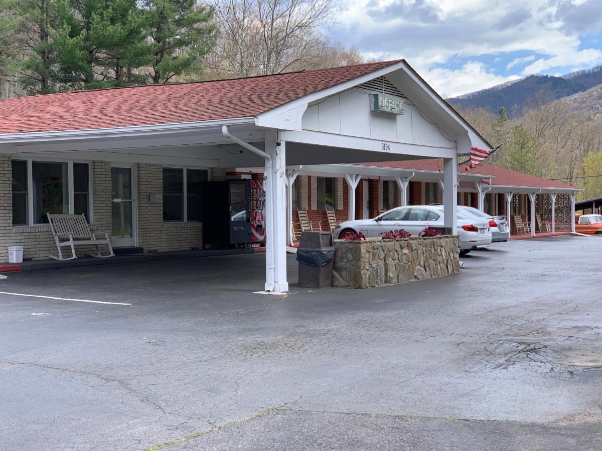 Travelowes Motel - Maggie Valley Extérieur photo