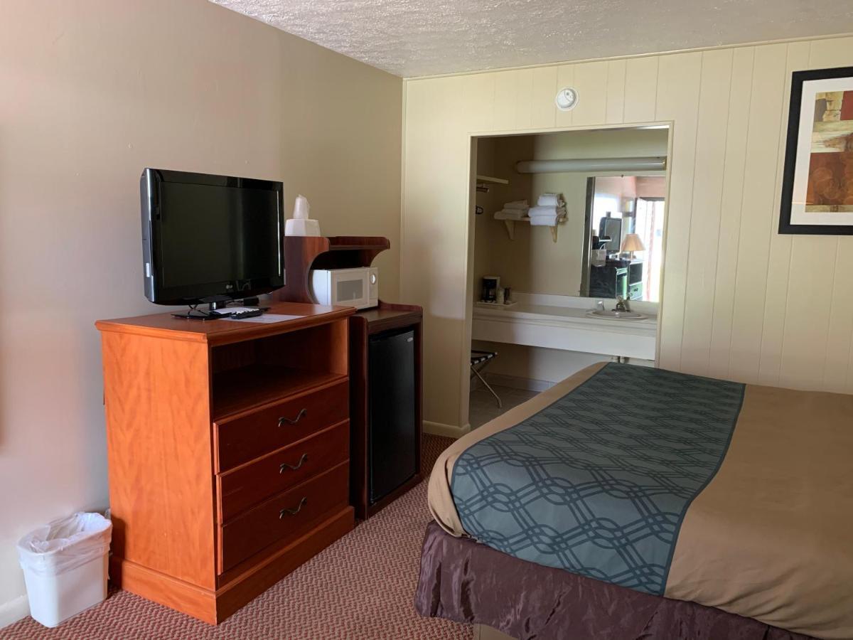 Travelowes Motel - Maggie Valley Extérieur photo